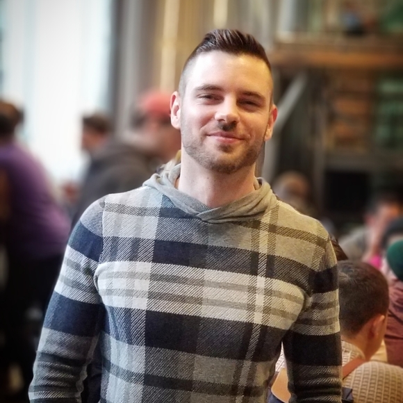 Meet your Posher, Greg - Picture 3 of 5